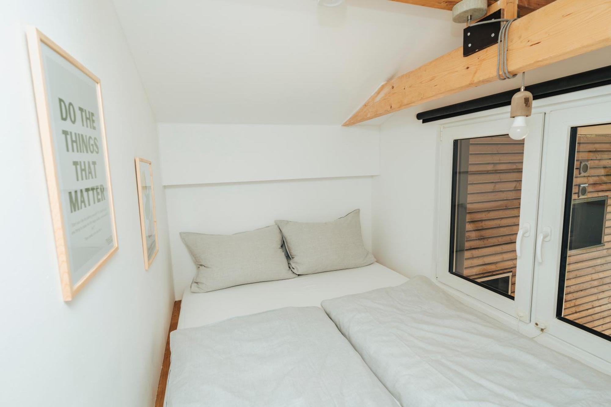 Modernes Tinyhouse Trailer Cabins Am Waldrand - Mit Seezugang Eging Eksteriør billede