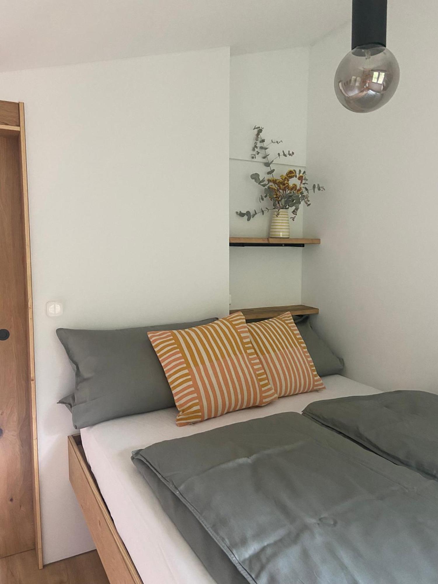 Modernes Tinyhouse Trailer Cabins Am Waldrand - Mit Seezugang Eging Eksteriør billede