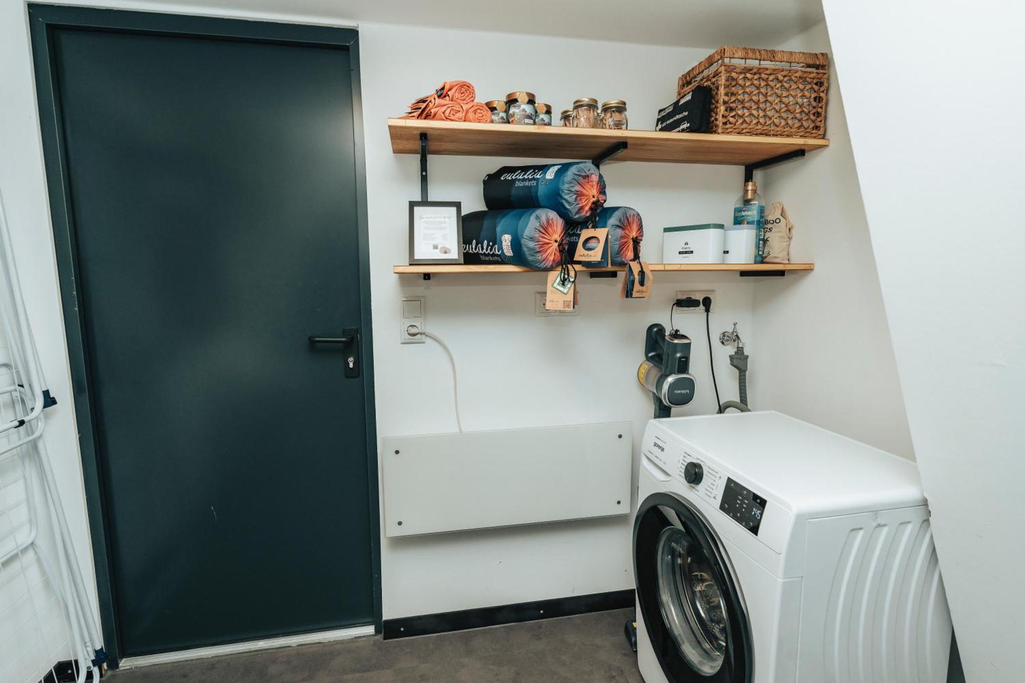 Modernes Tinyhouse Trailer Cabins Am Waldrand - Mit Seezugang Eging Eksteriør billede